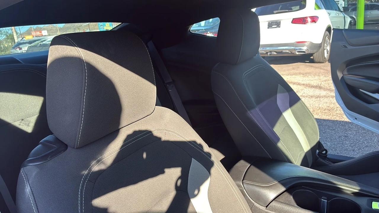 Chevrolet Camaro  2017