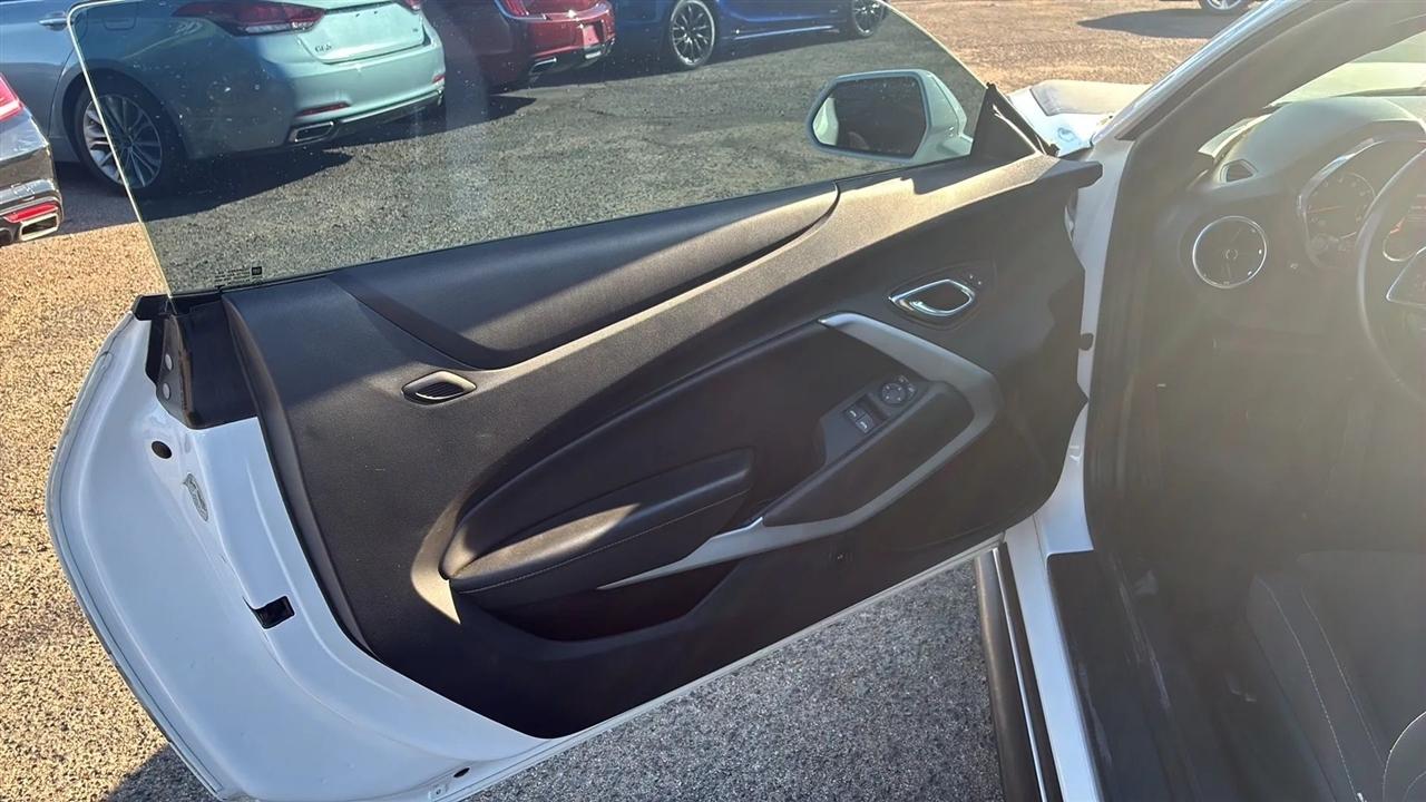 Chevrolet Camaro  2017