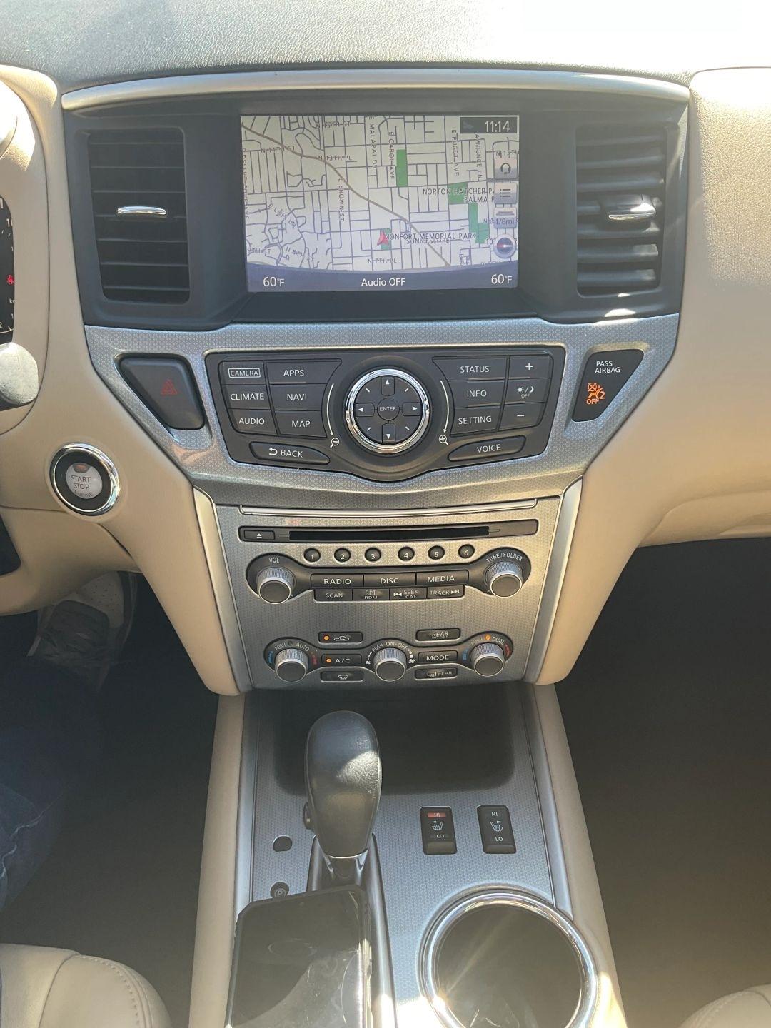 Nissan Pathfinder  2017