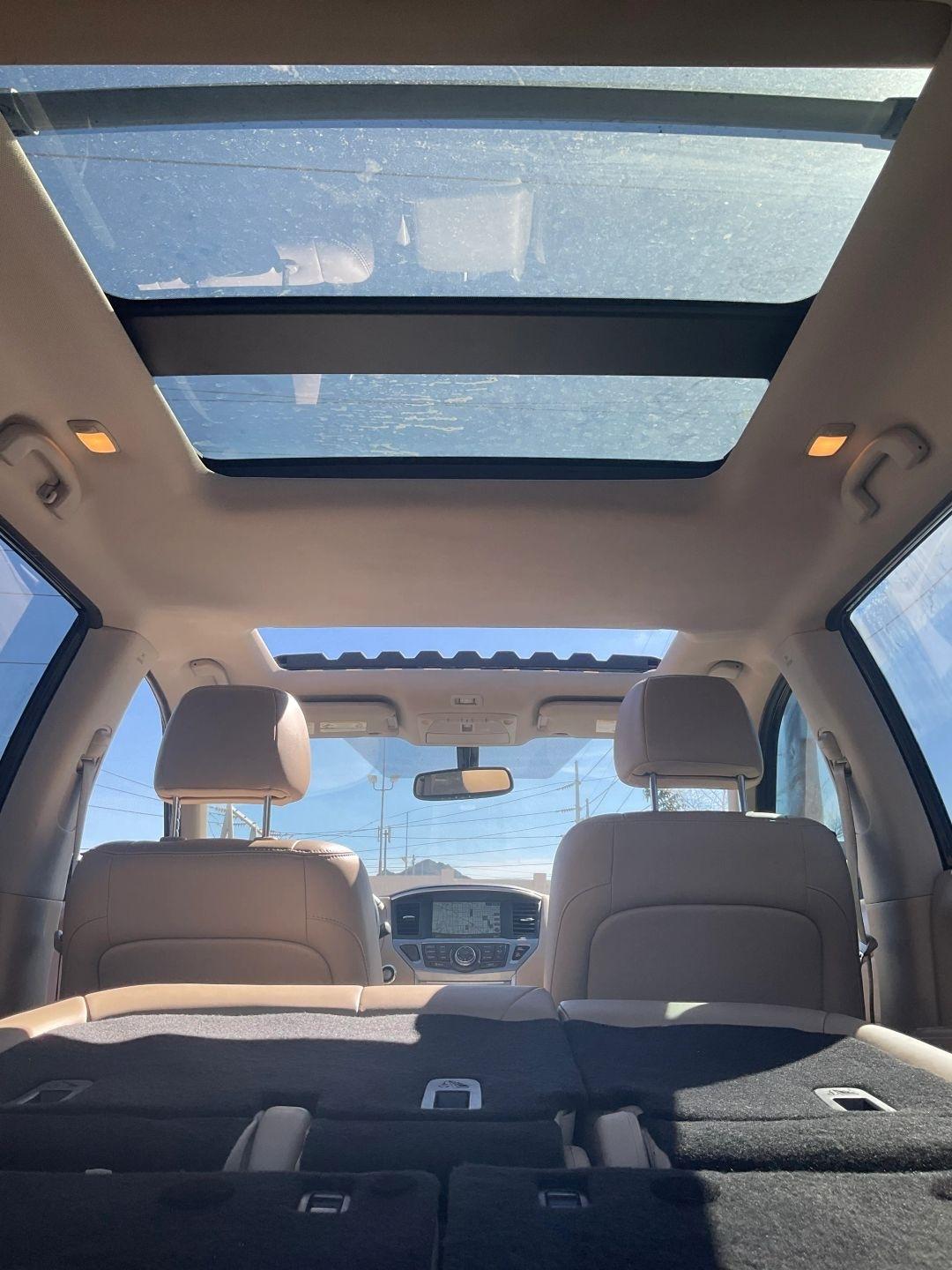 Nissan Pathfinder  2017