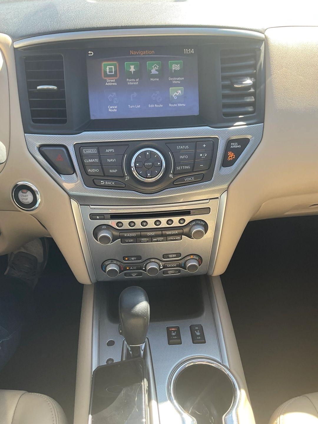 Nissan Pathfinder  2017