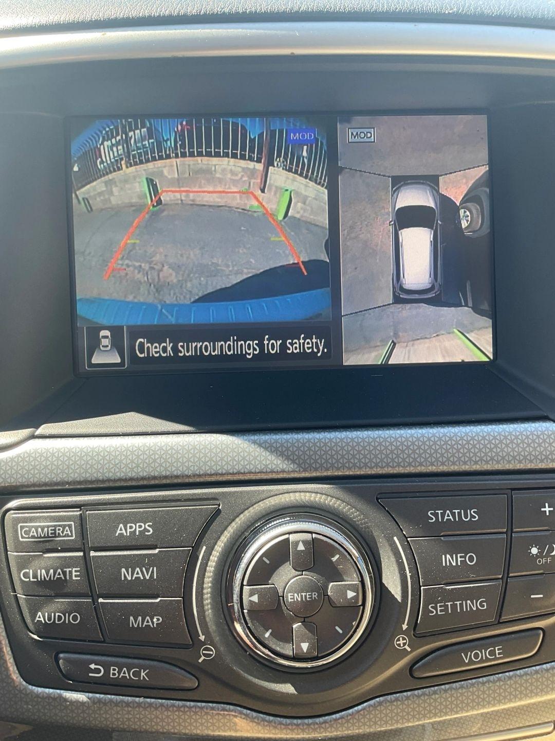 Nissan Pathfinder  2017