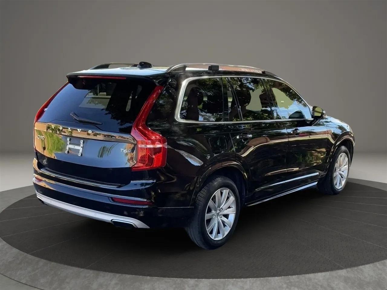 Volvo XC90  2016