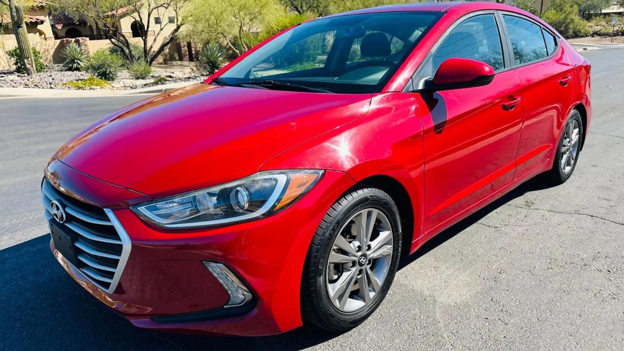 Hyundai Elantra Value Edition 6A 2017