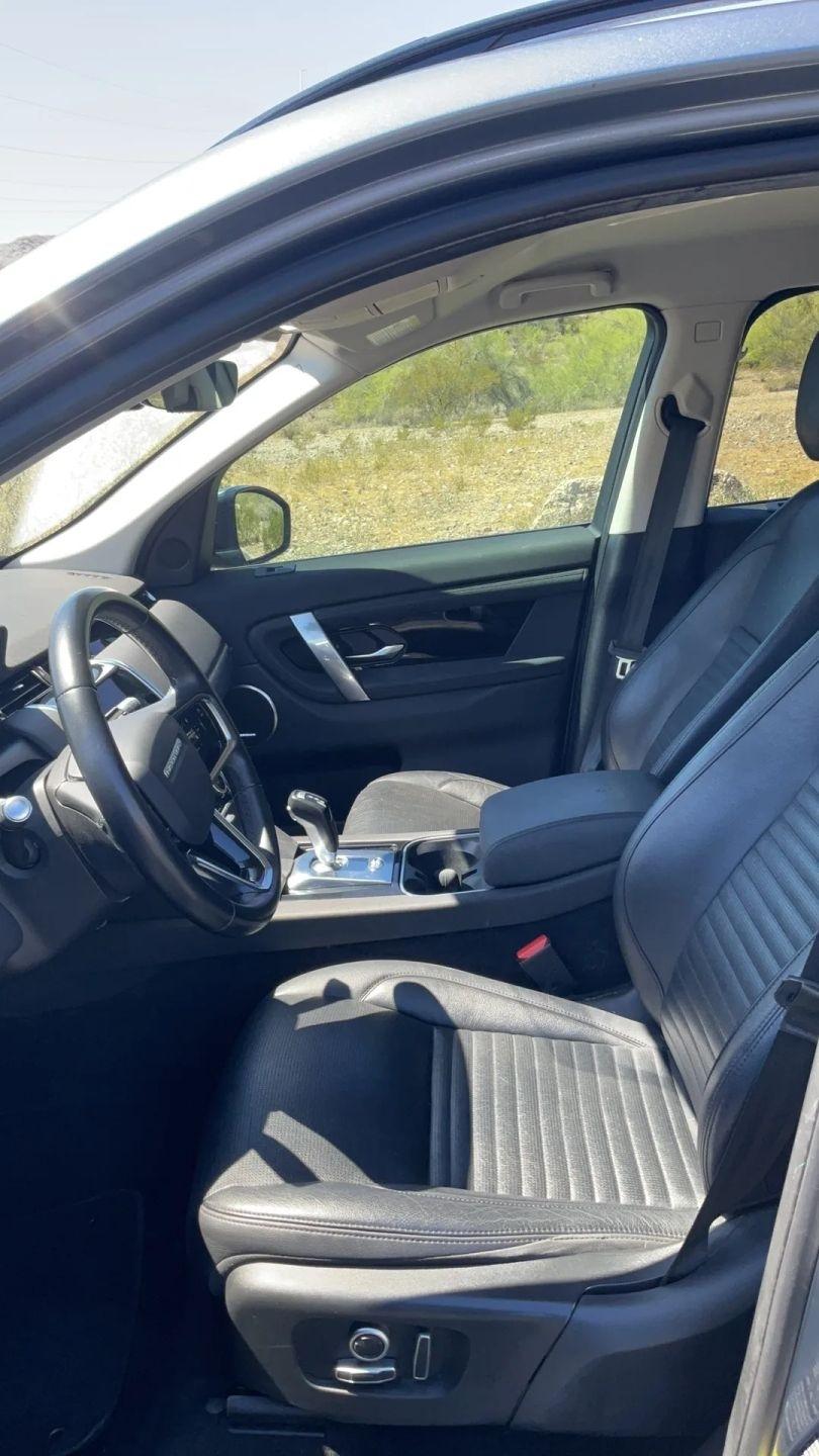 Land Rover Discovery Sport  2021