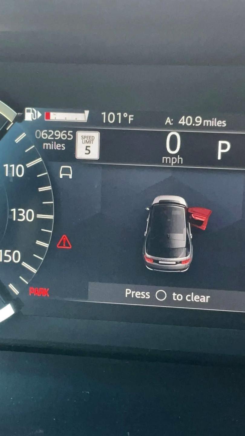 Land Rover Discovery Sport  2021