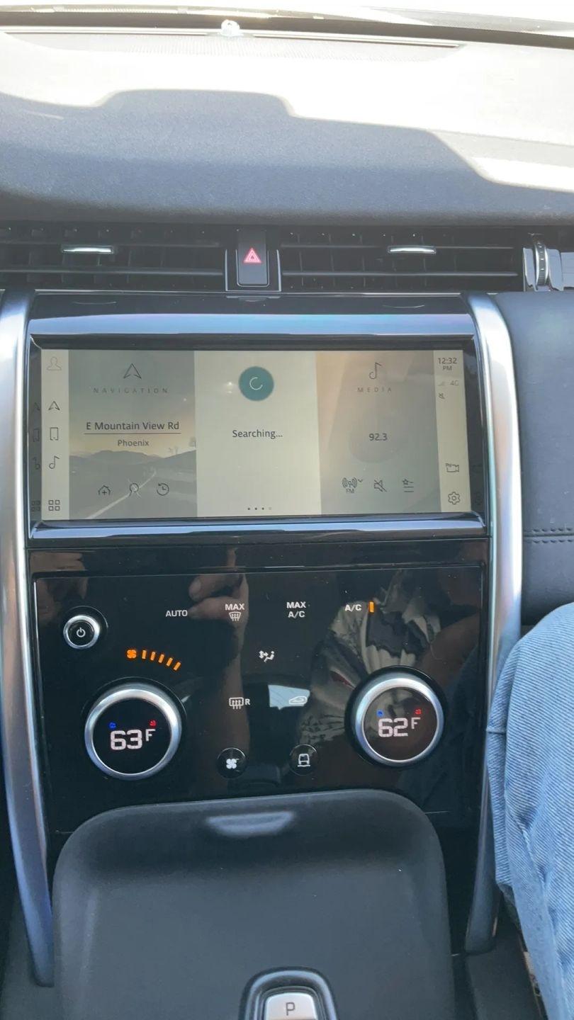 Land Rover Discovery Sport  2021