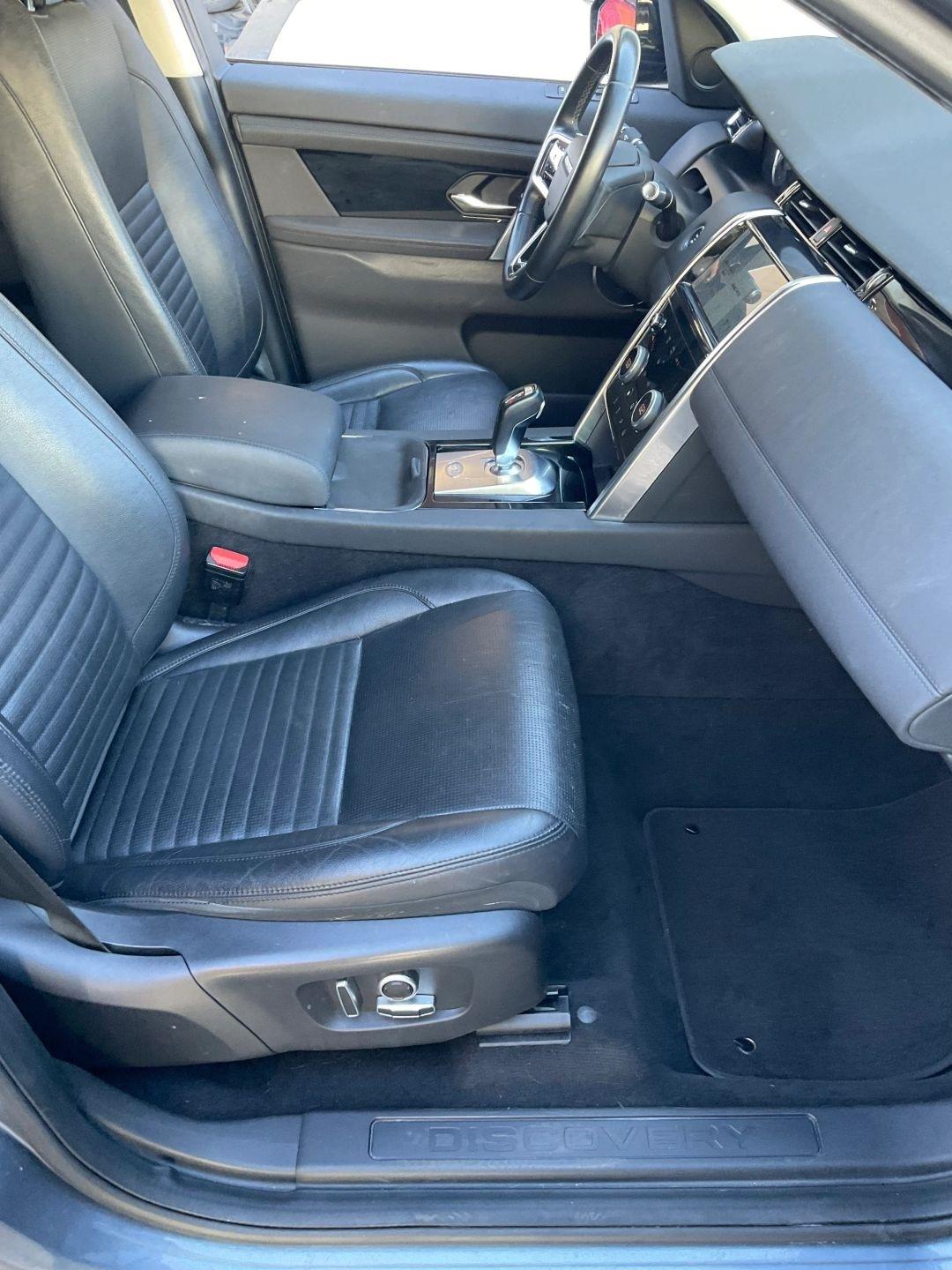 Land Rover Discovery Sport  2021