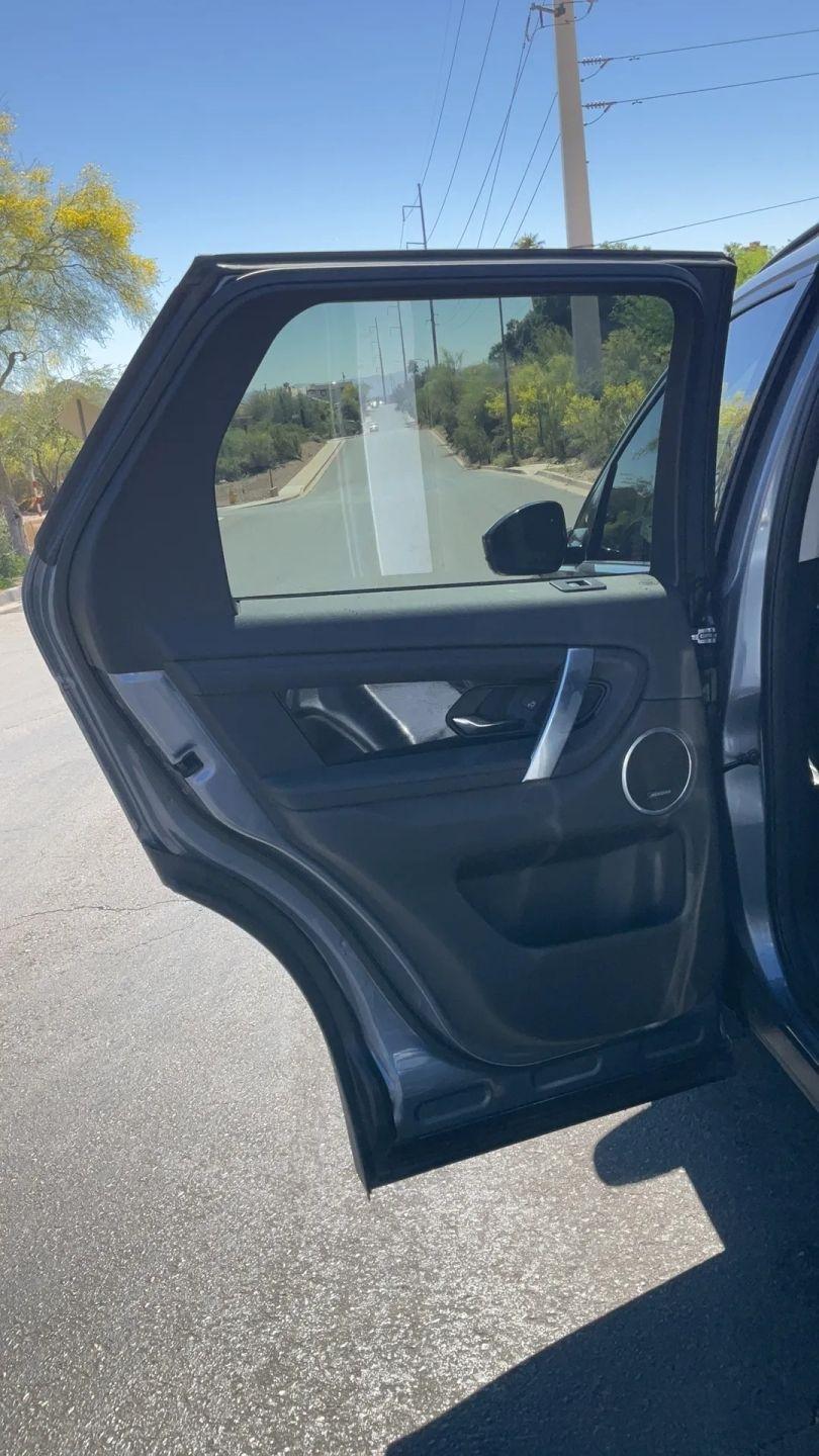 Land Rover Discovery Sport  2021