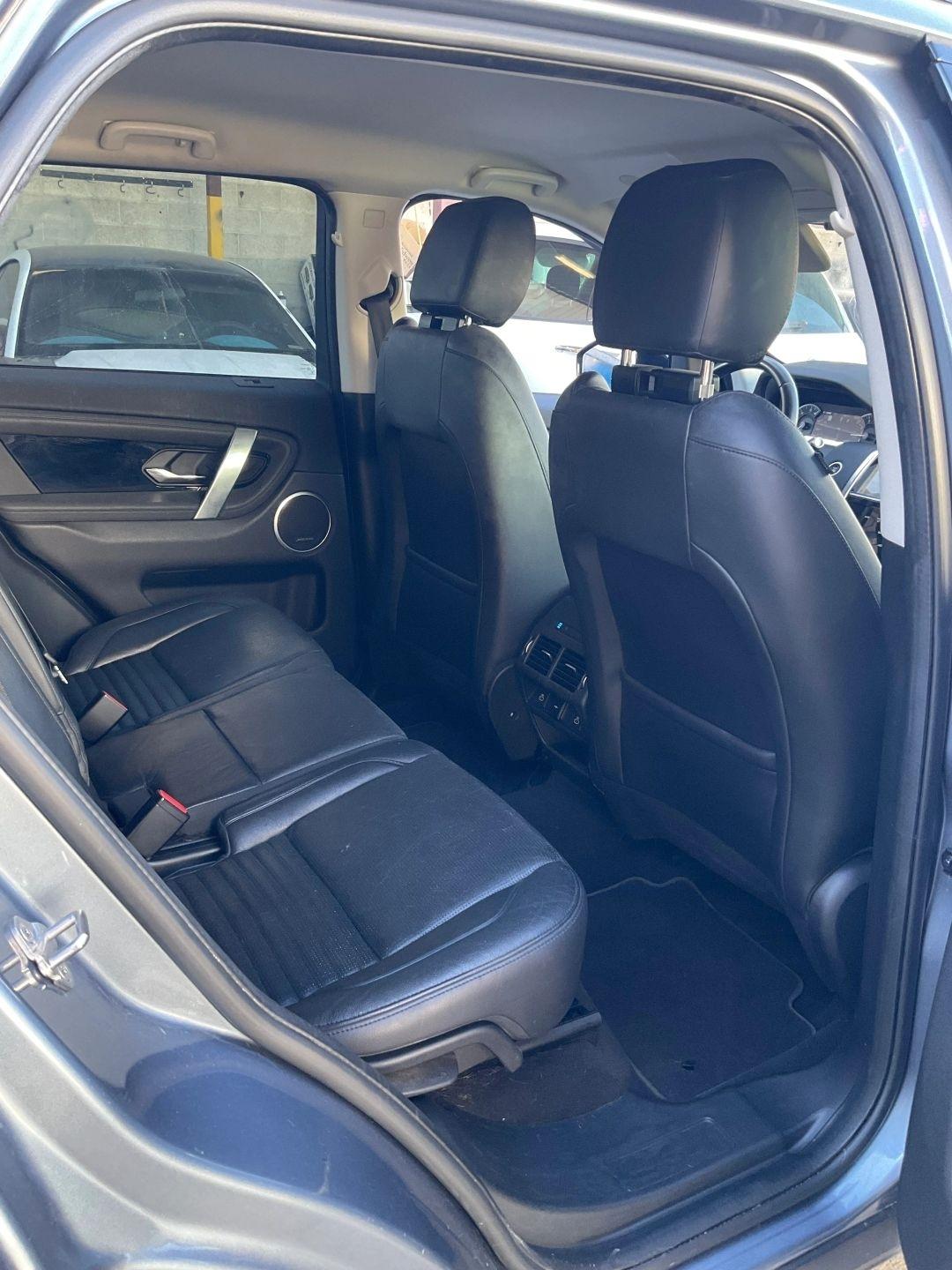 Land Rover Discovery Sport  2021