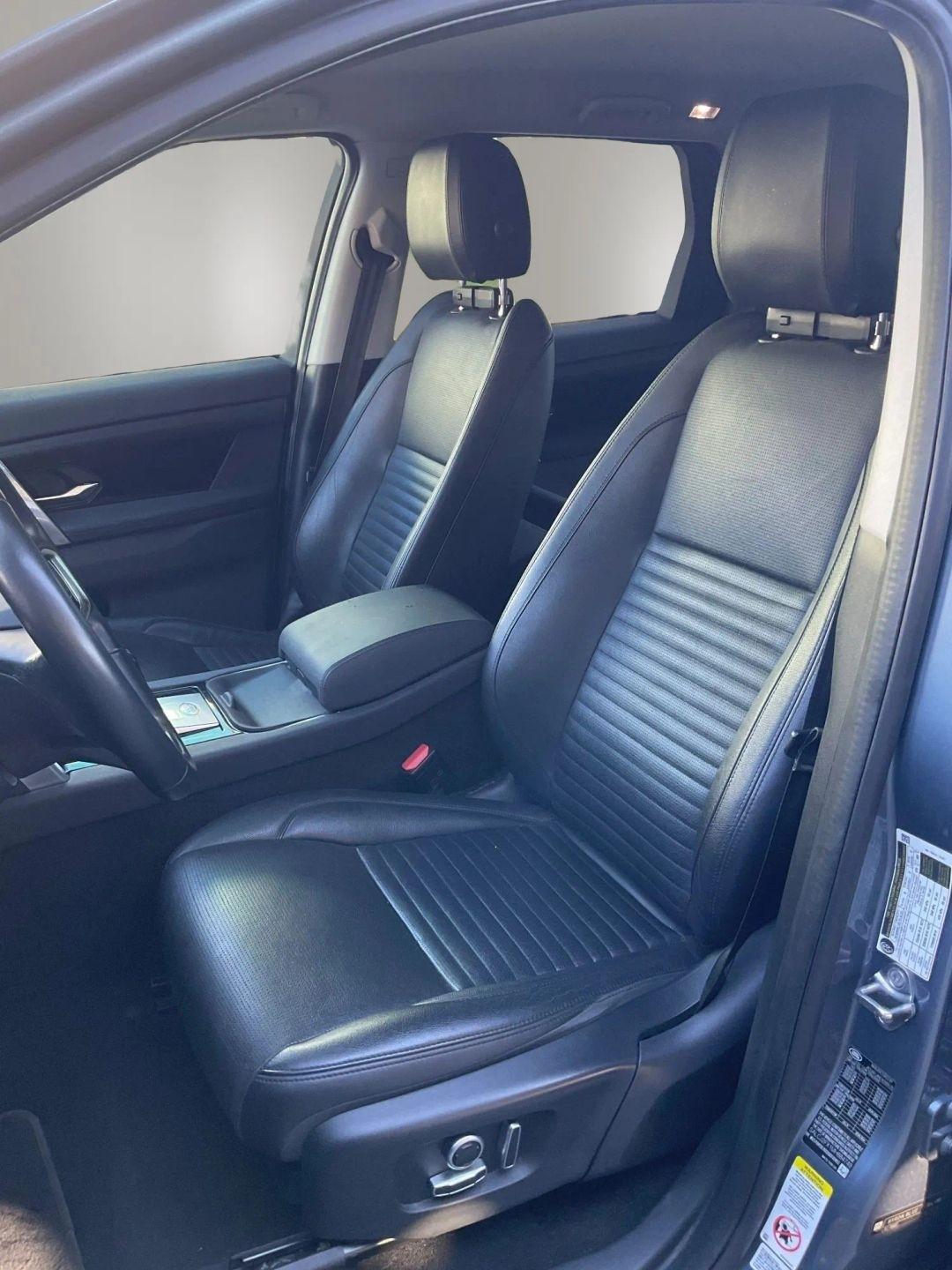 Land Rover Discovery Sport  2021