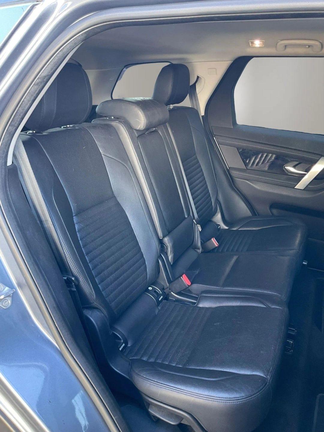 Land Rover Discovery Sport  2021