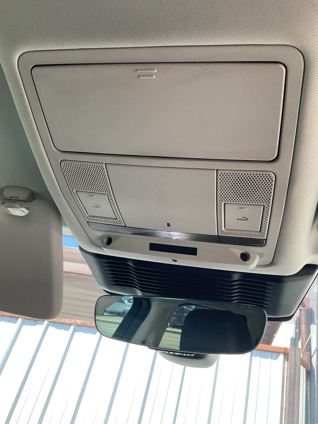 Land Rover Discovery Sport  2021