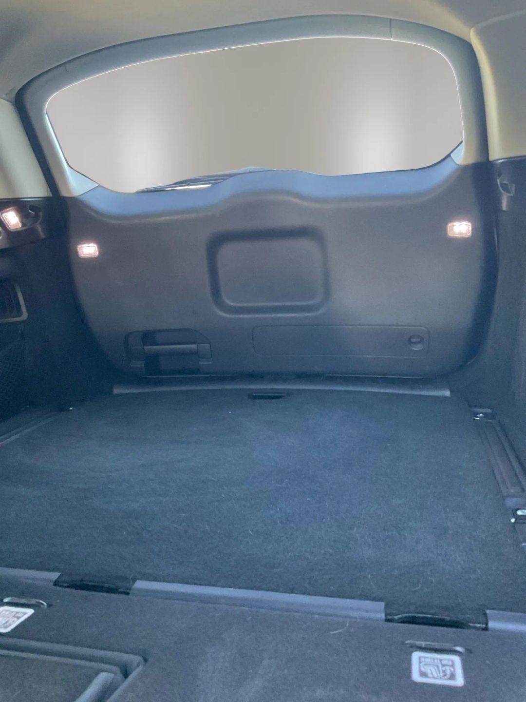 Land Rover Discovery Sport  2021