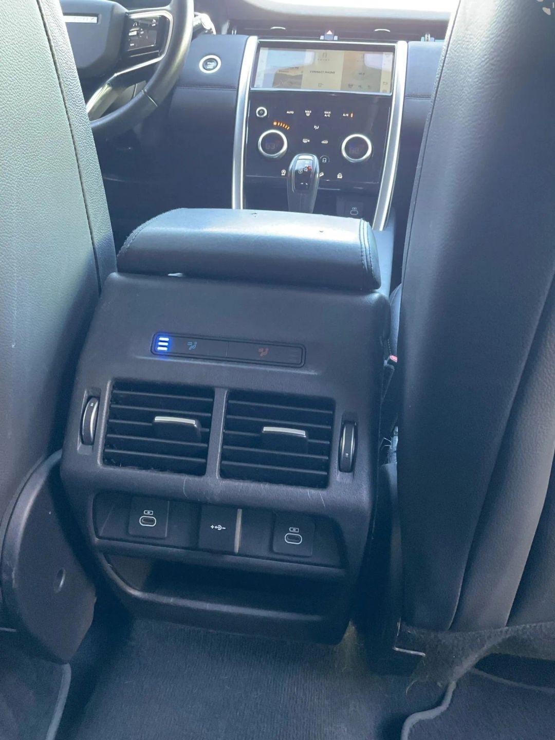Land Rover Discovery Sport  2021