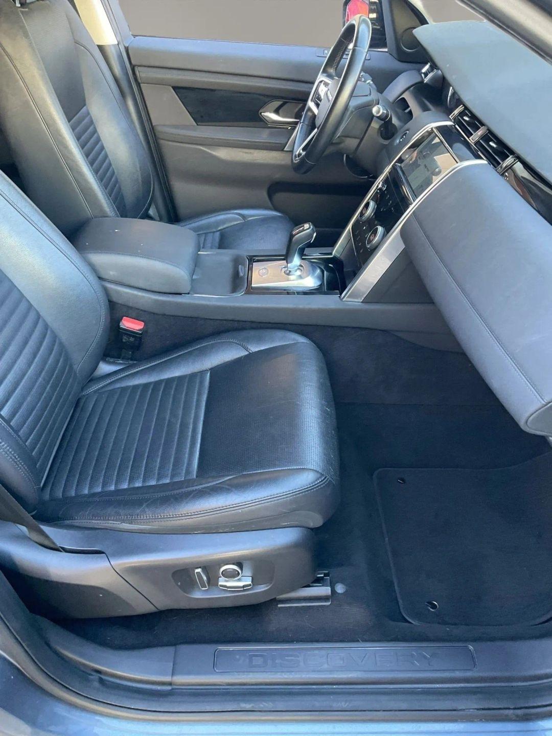 Land Rover Discovery Sport  2021