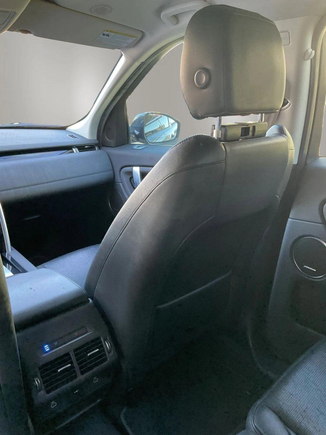 Land Rover Discovery Sport  2021