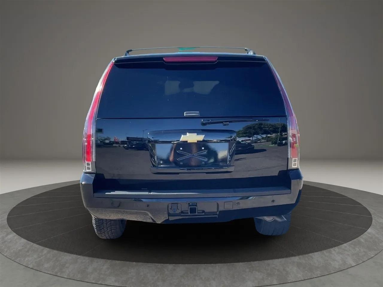 Chevrolet Tahoe  2013