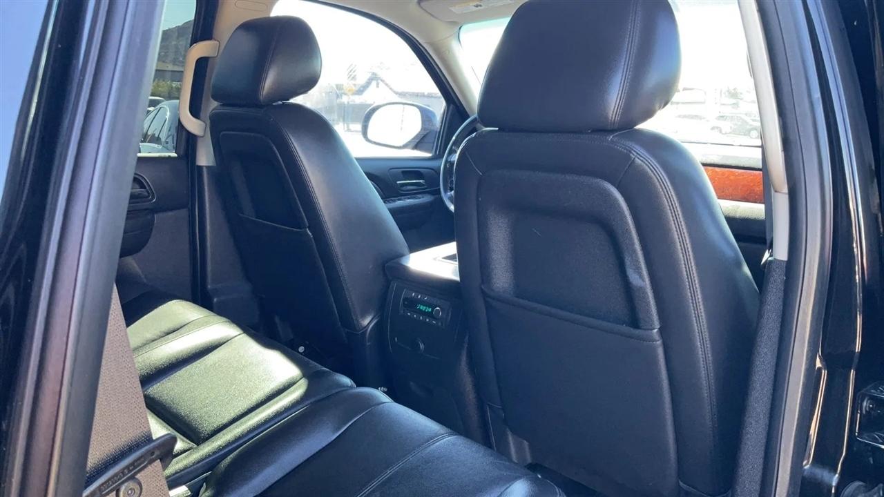 Chevrolet Tahoe  2013