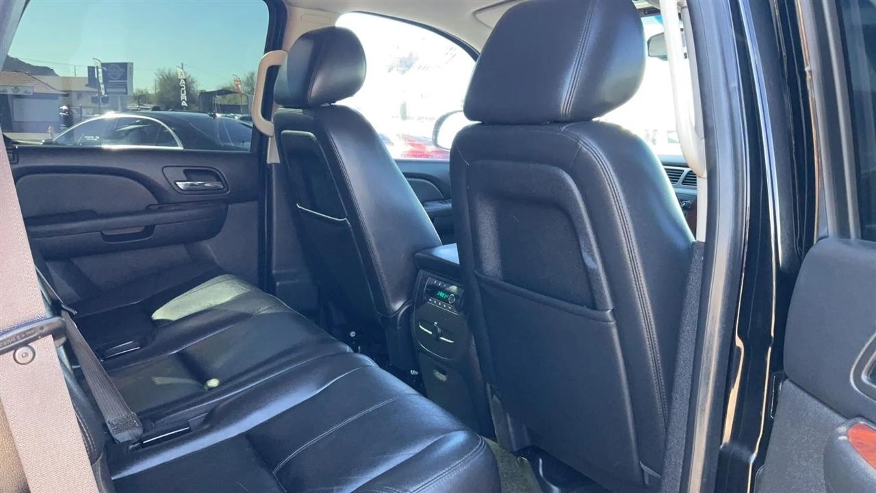 Chevrolet Tahoe  2013