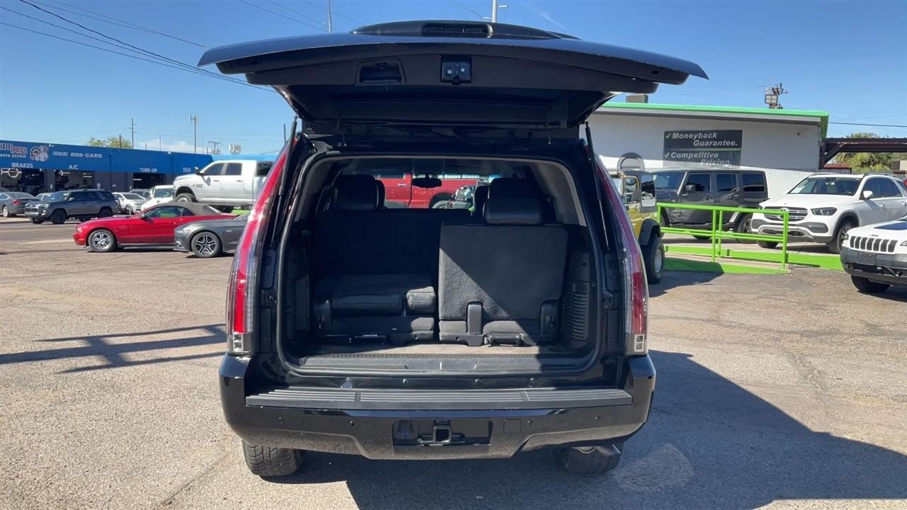 Chevrolet Tahoe  2013