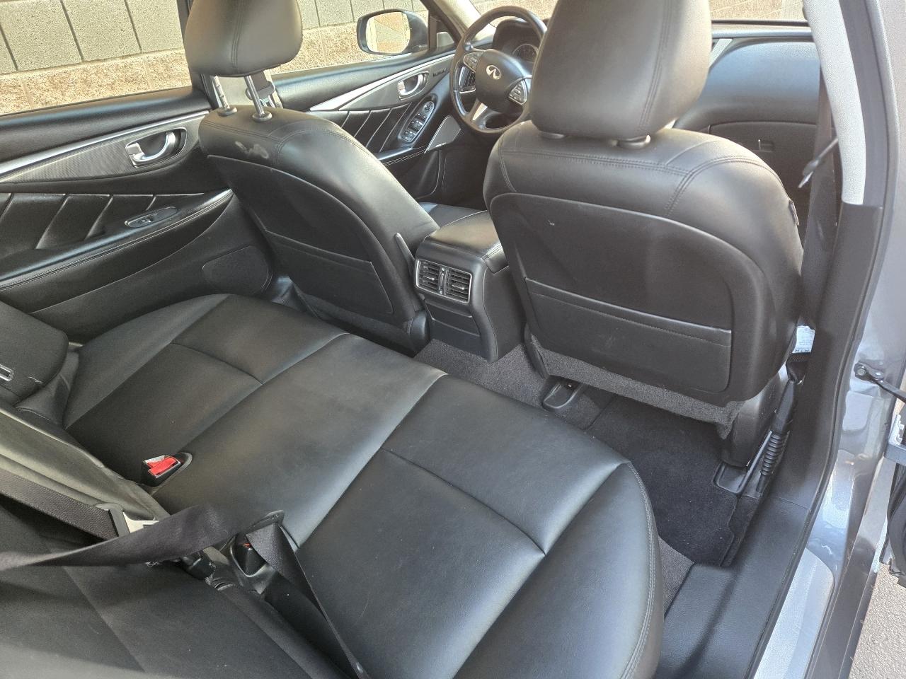 Infiniti Q50 Premium 4D Sedan 3.0t 2017