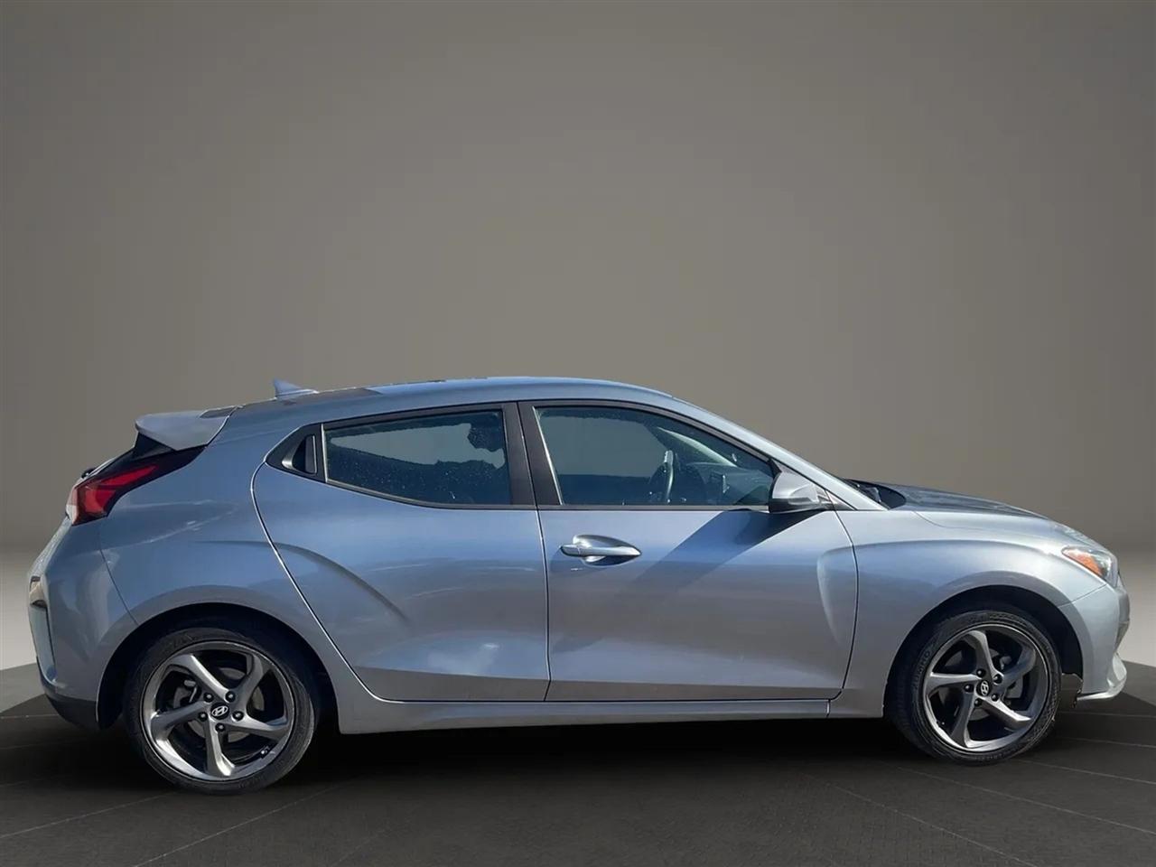 Hyundai Veloster  2019