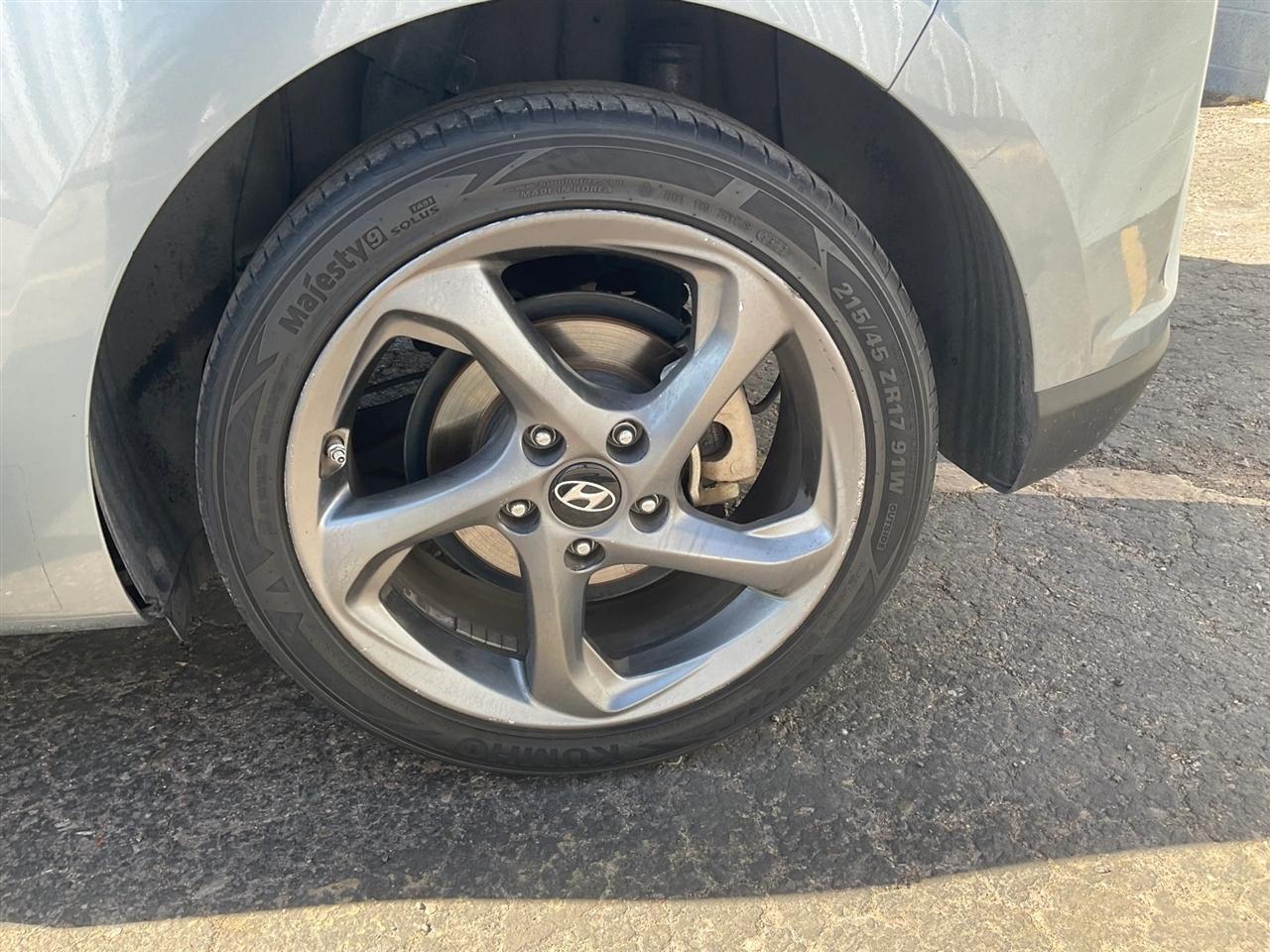 Hyundai Veloster  2019