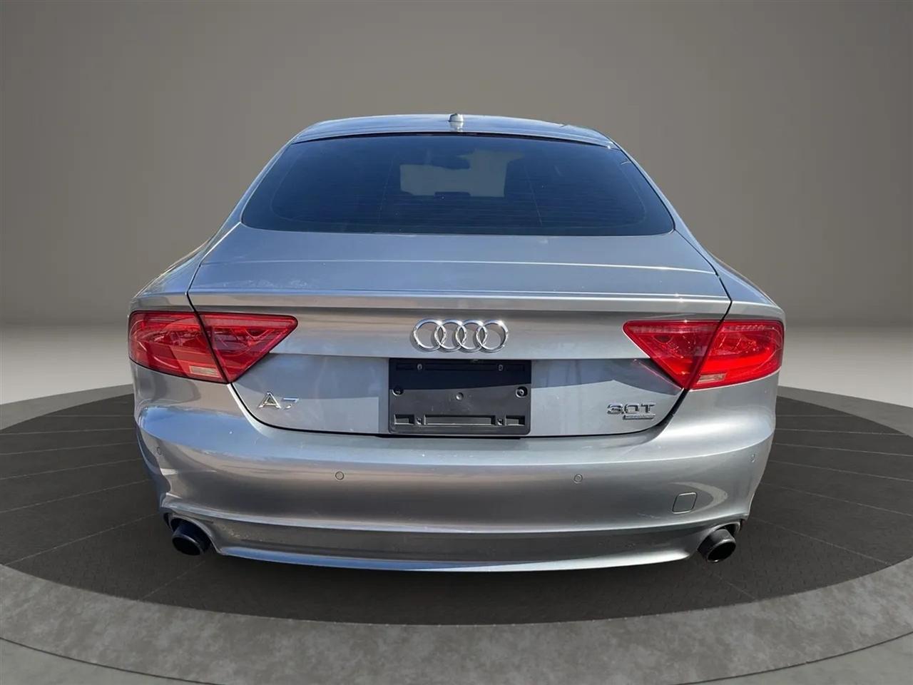 Audi A7  2012