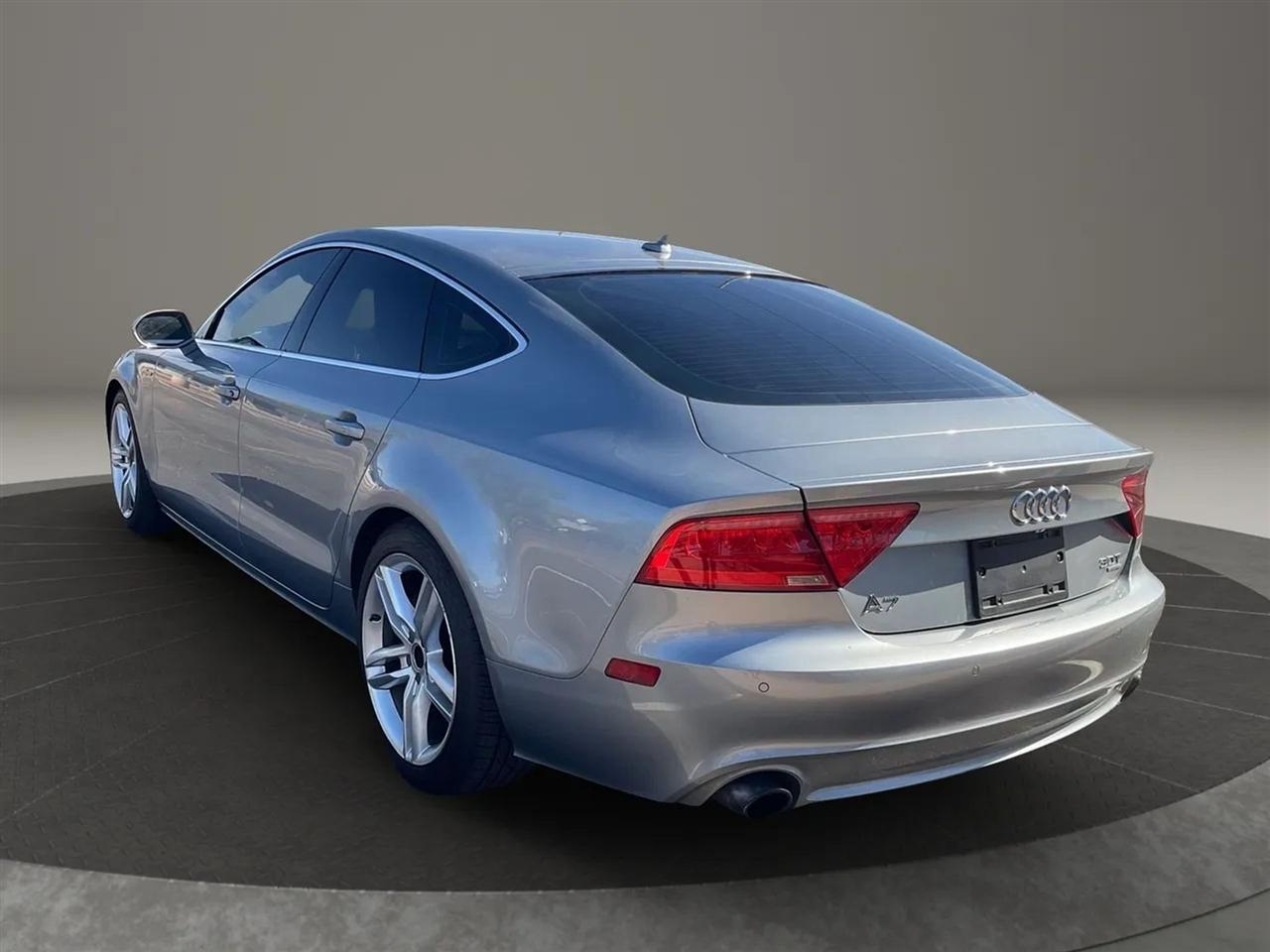 Audi A7  2012