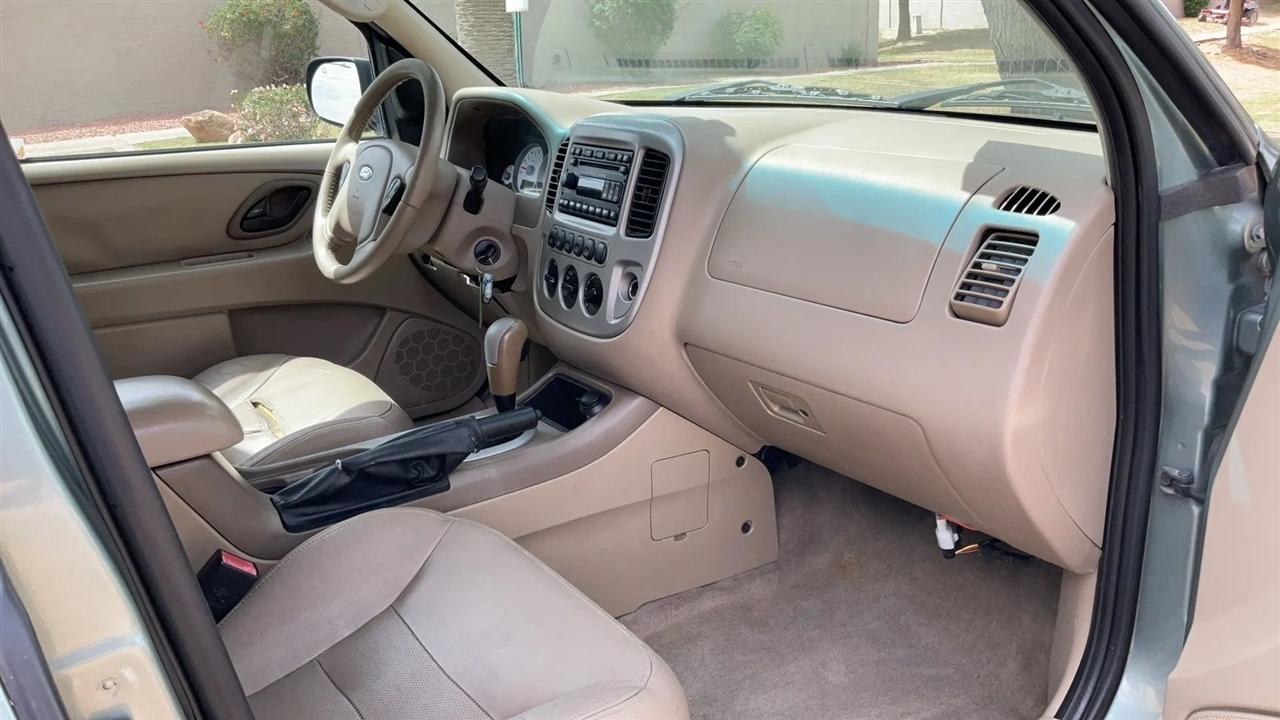 Ford Escape  2006
