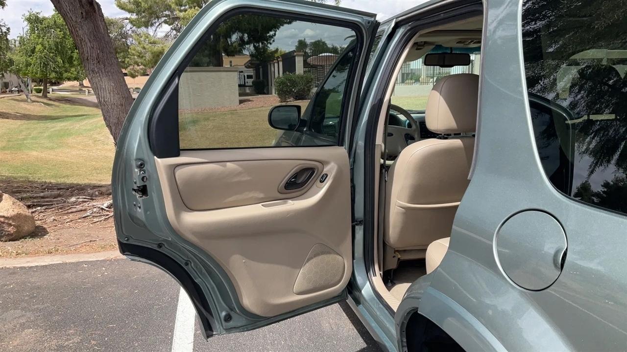 Ford Escape  2006