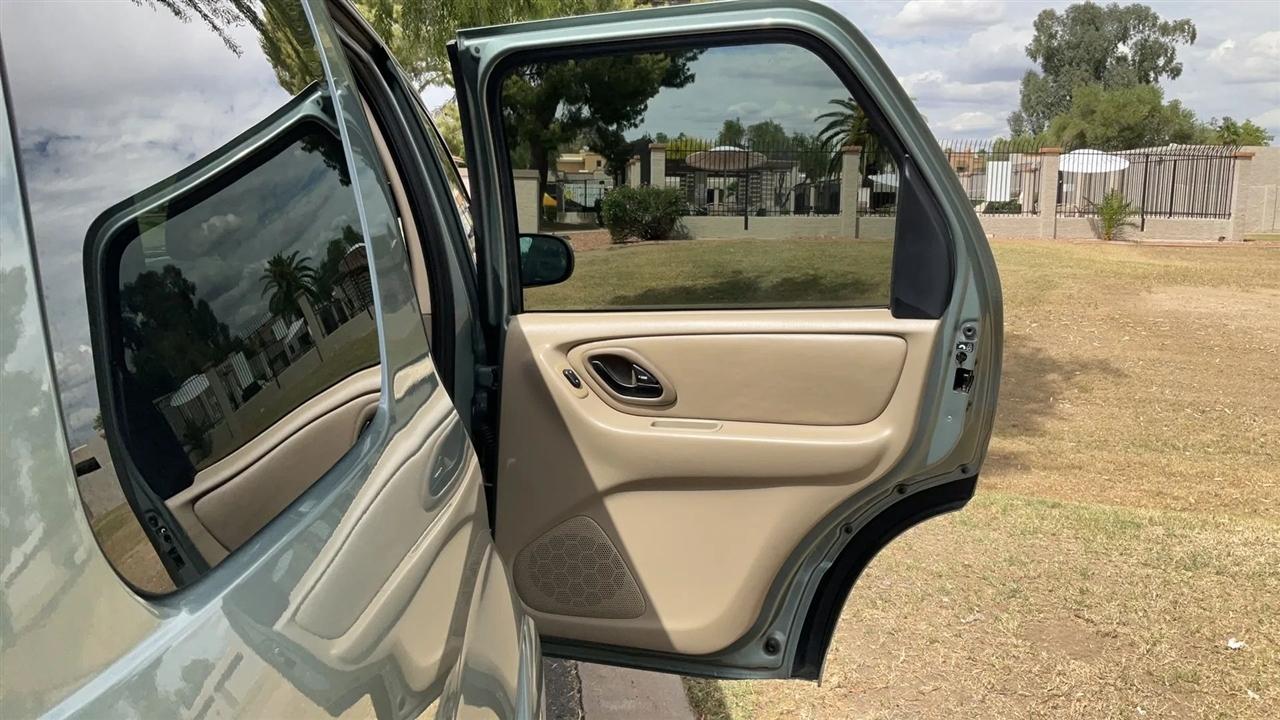 Ford Escape  2006