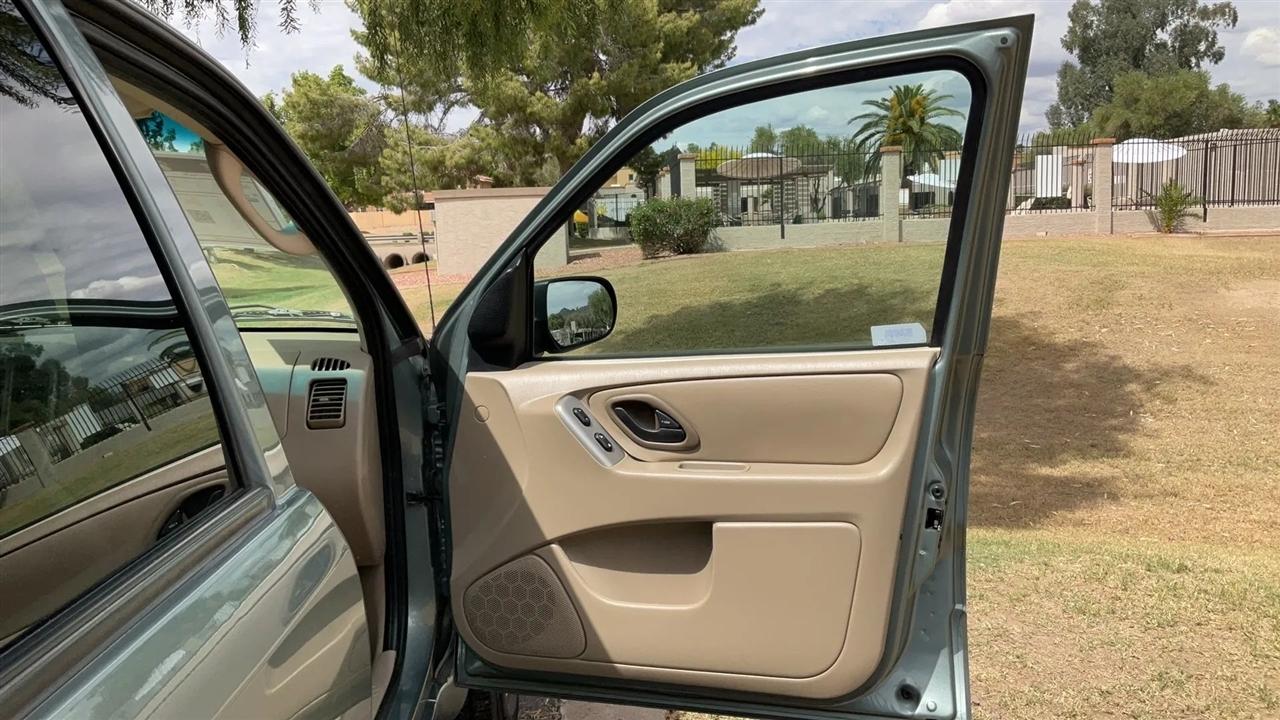 Ford Escape  2006