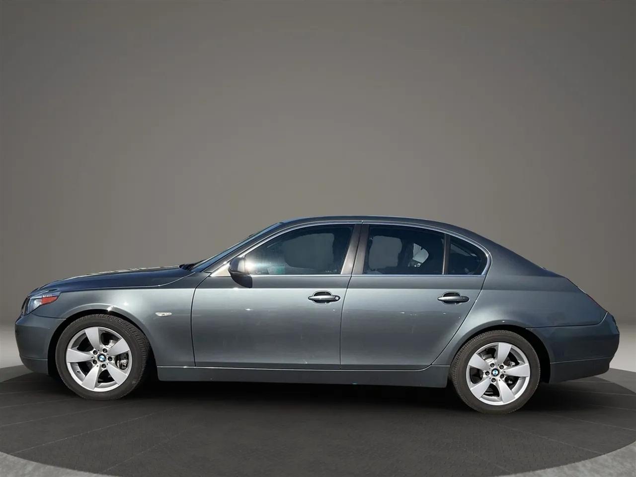 BMW 5-Series  2007