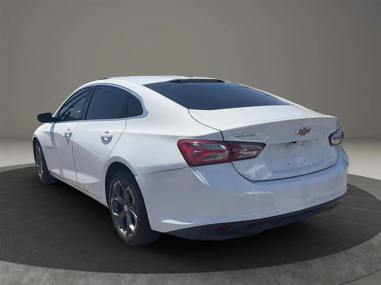 Chevrolet Malibu  2021