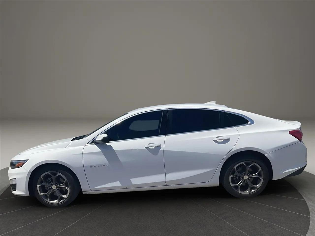 Chevrolet Malibu  2021