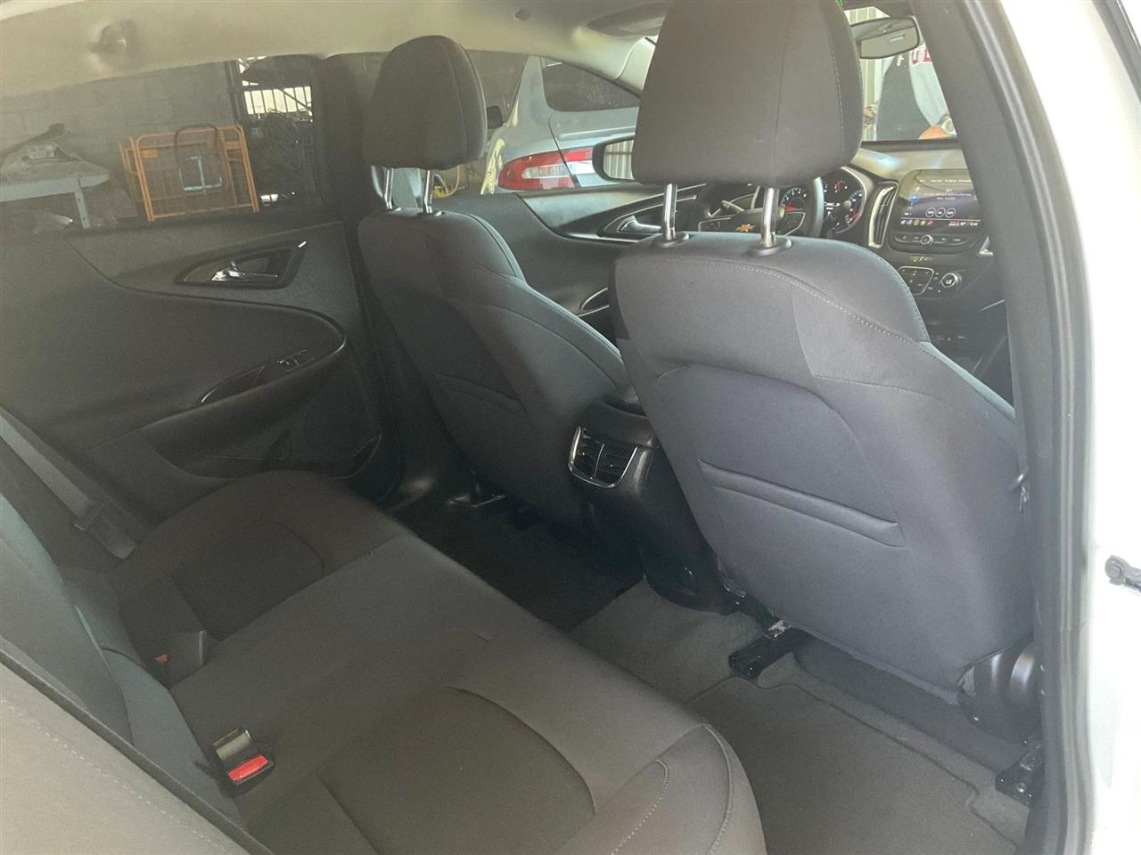 Chevrolet Malibu  2021