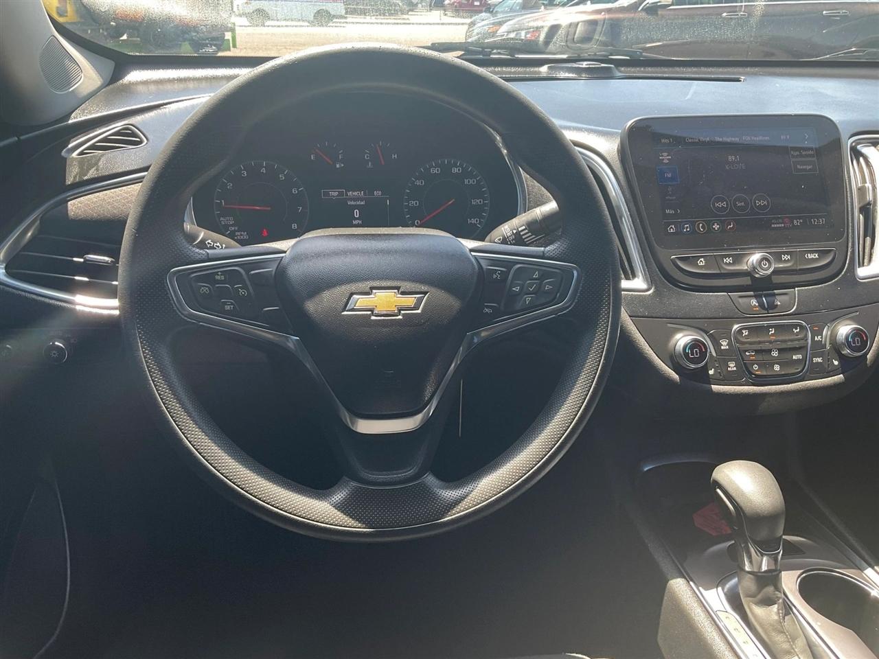 Chevrolet Malibu  2021