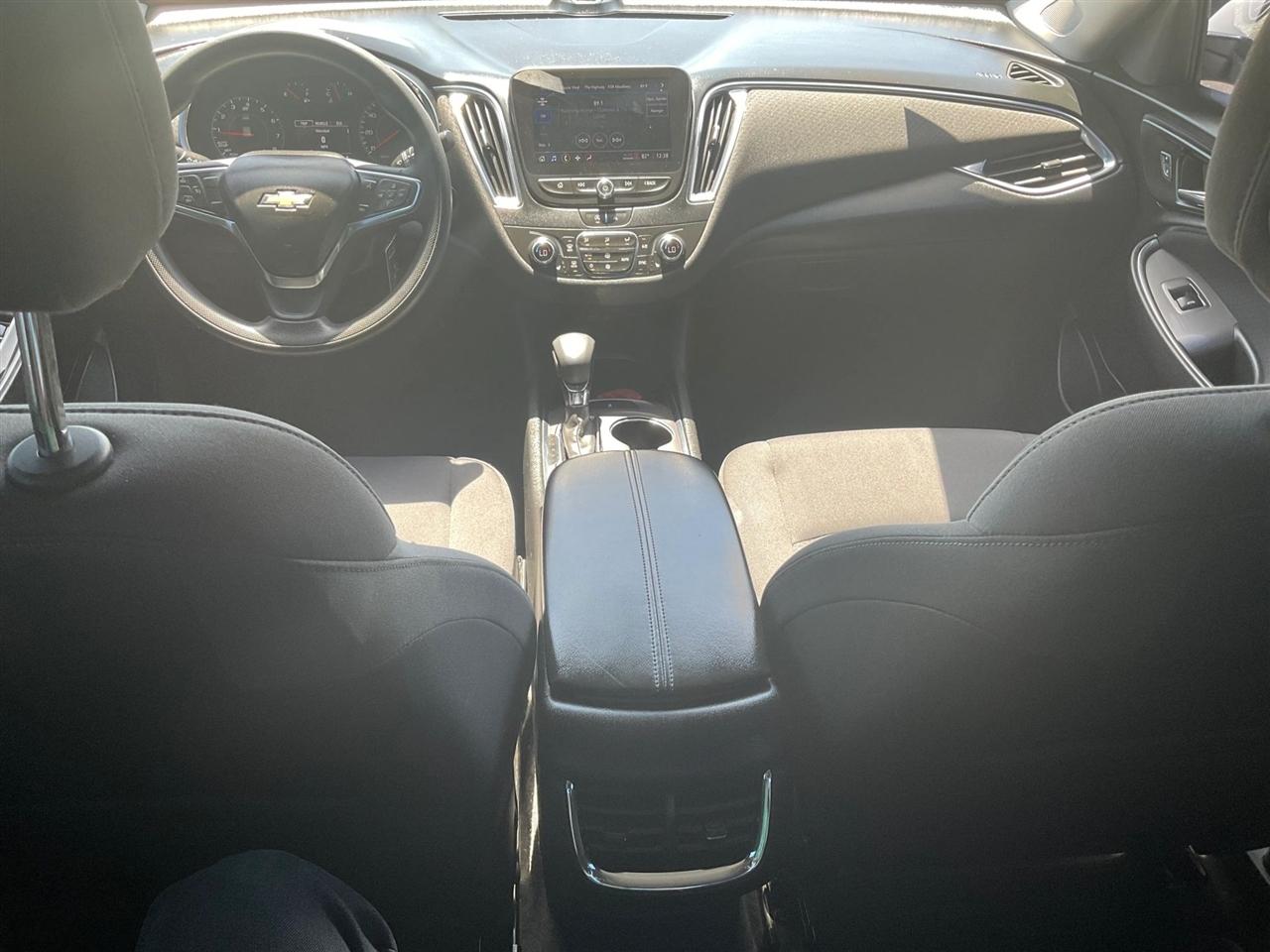 Chevrolet Malibu  2021