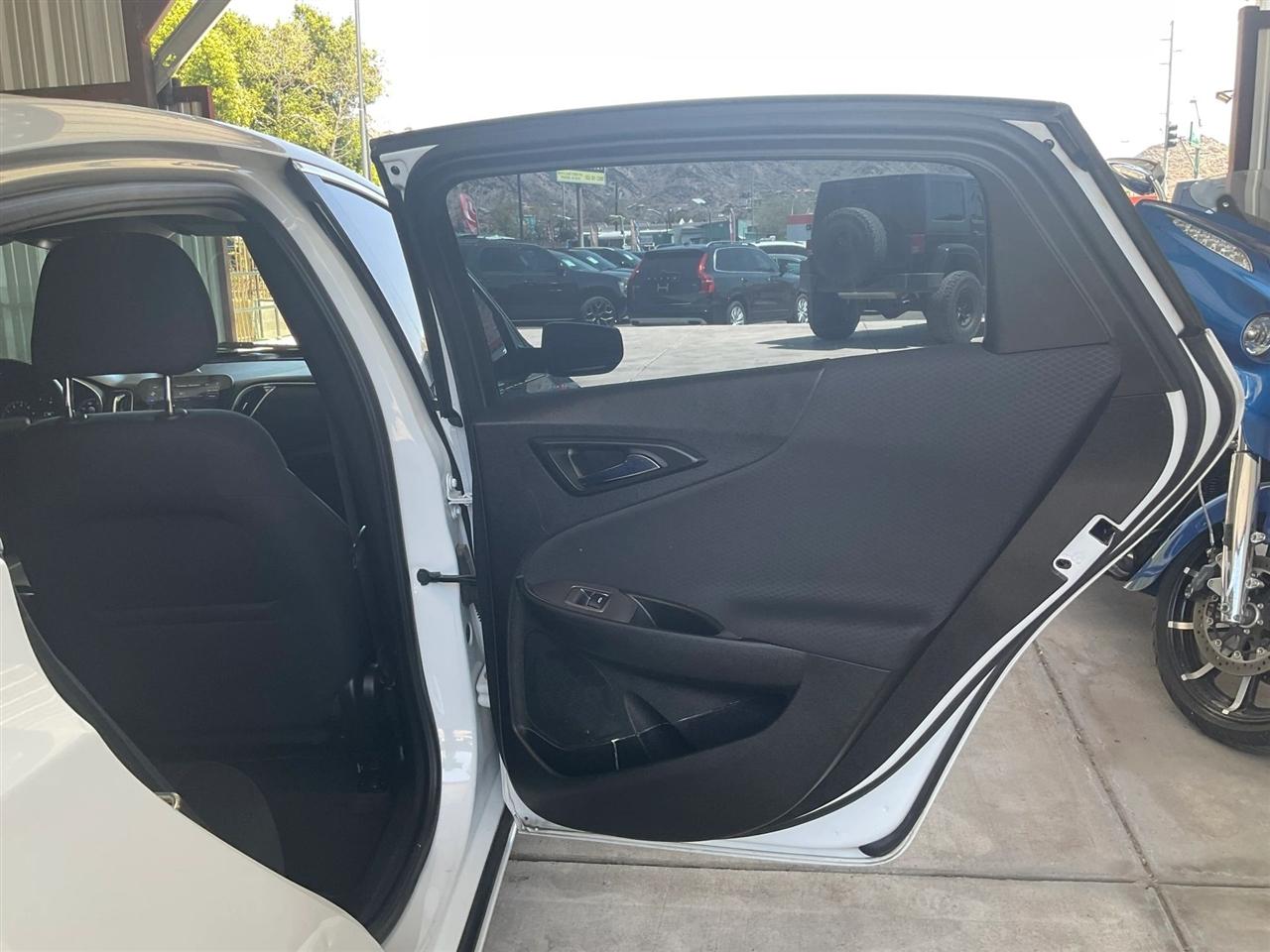 Chevrolet Malibu  2021