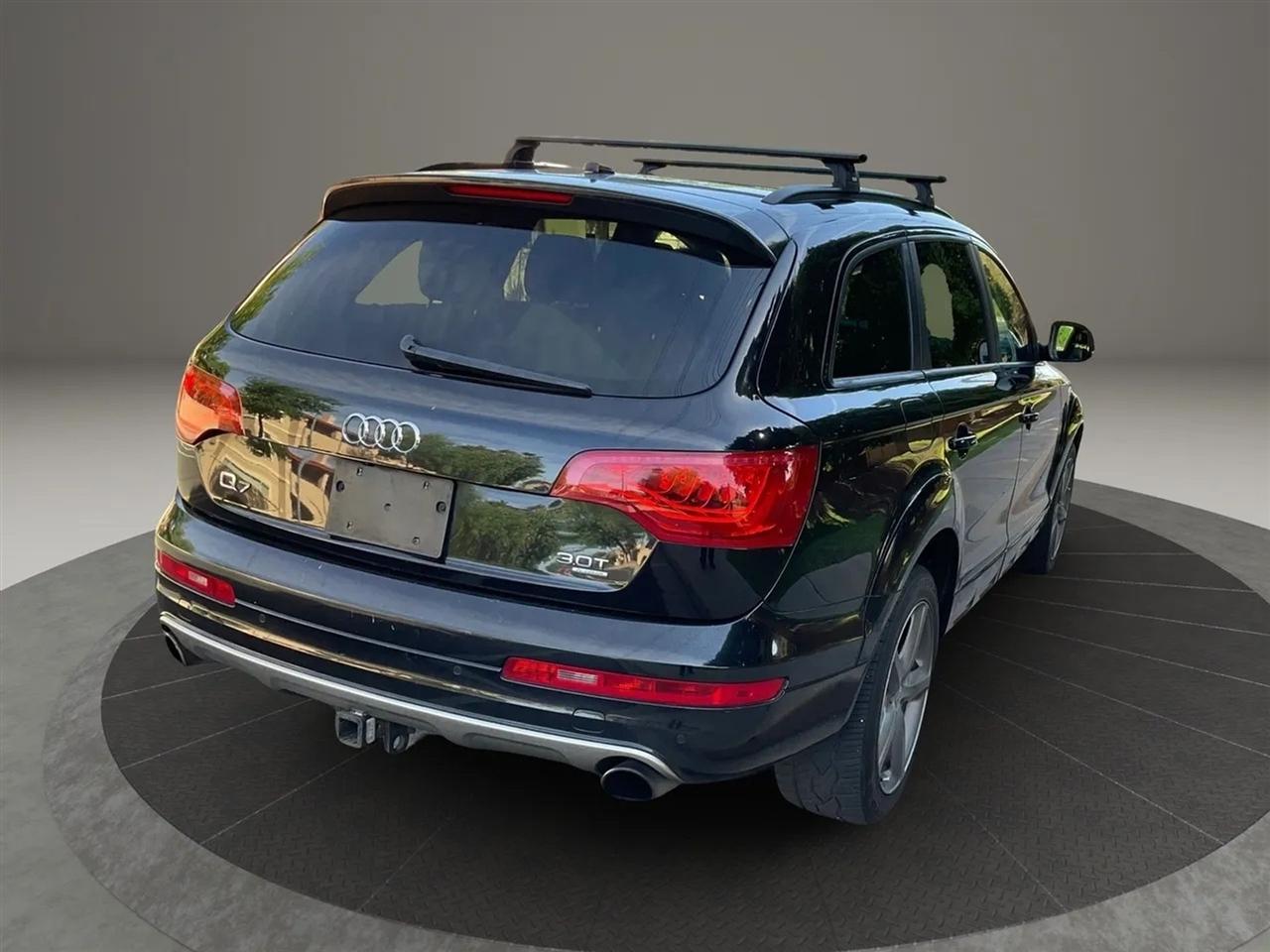 Audi Q7  2015