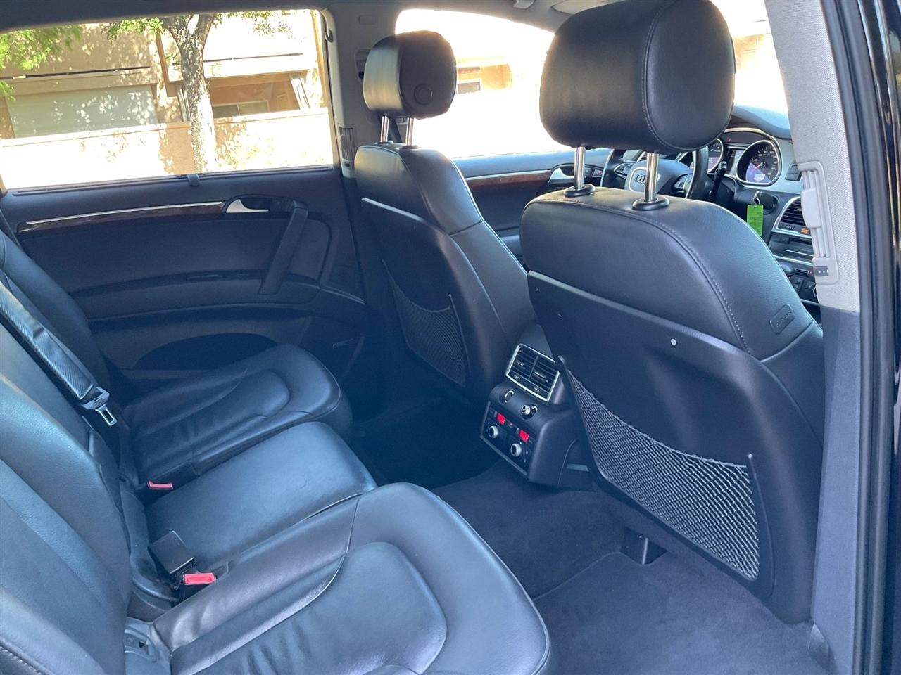 Audi Q7  2015