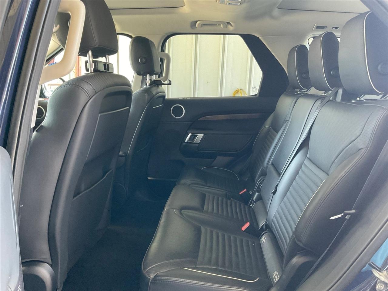 Land Rover Discovery  2018