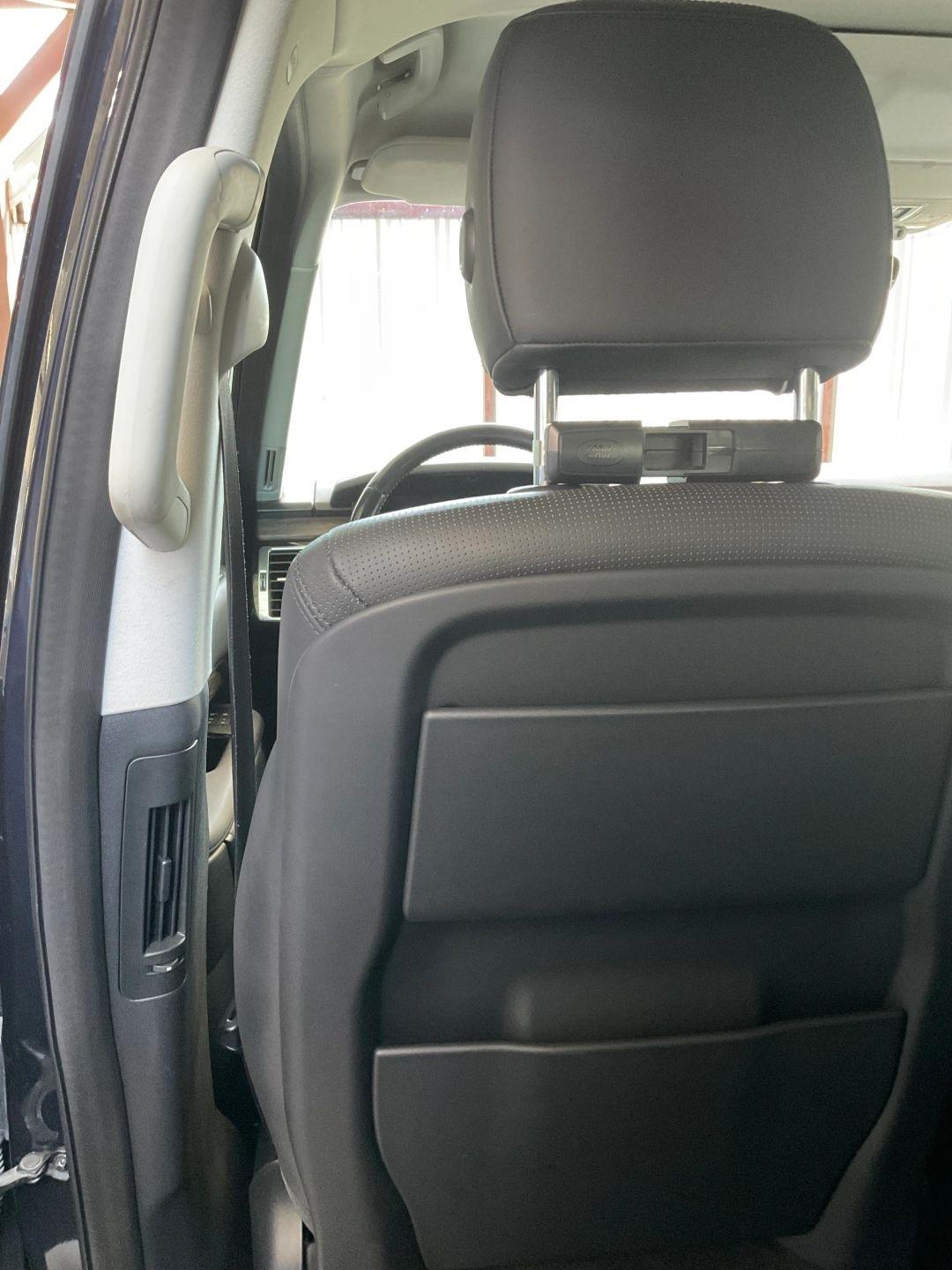 Land Rover Discovery  2018