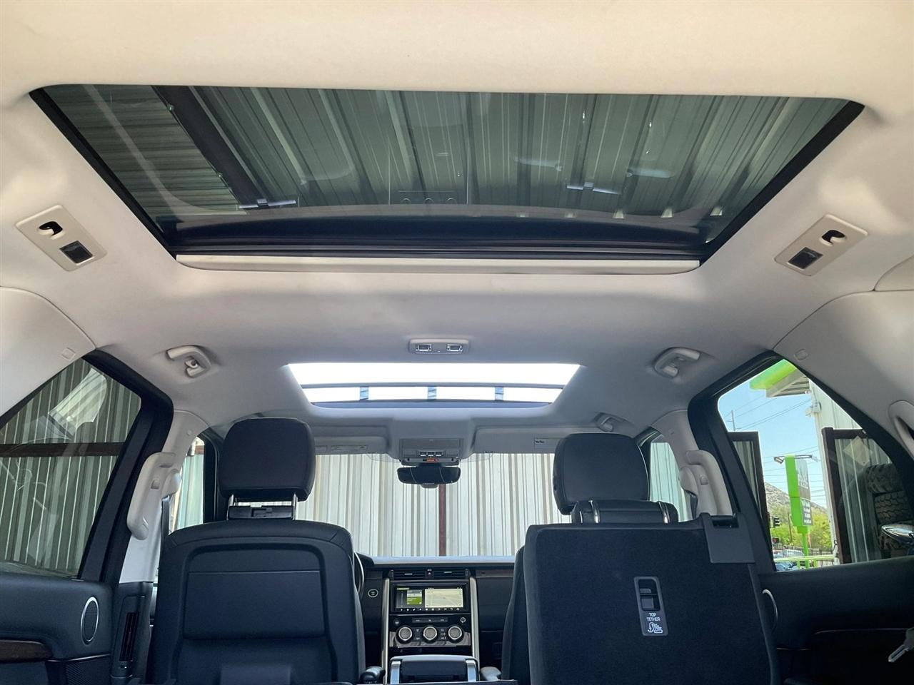 Land Rover Discovery  2018