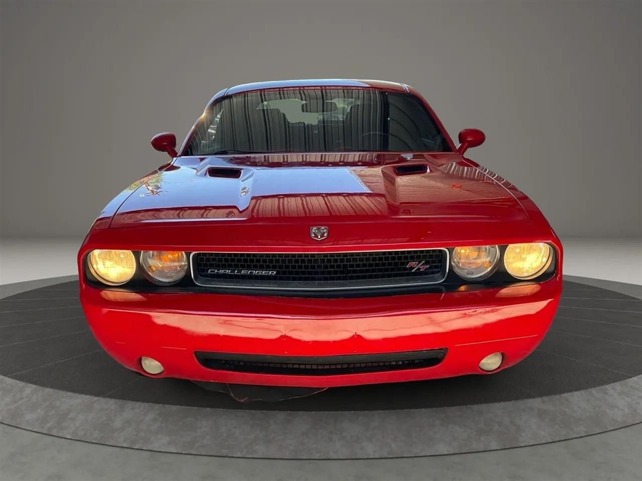 Dodge Challenger  2010