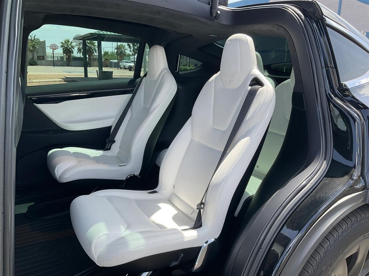 Tesla Model X  2018