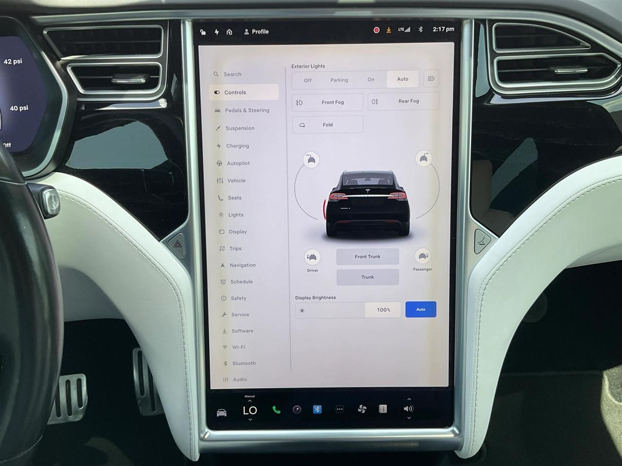 Tesla Model X  2018