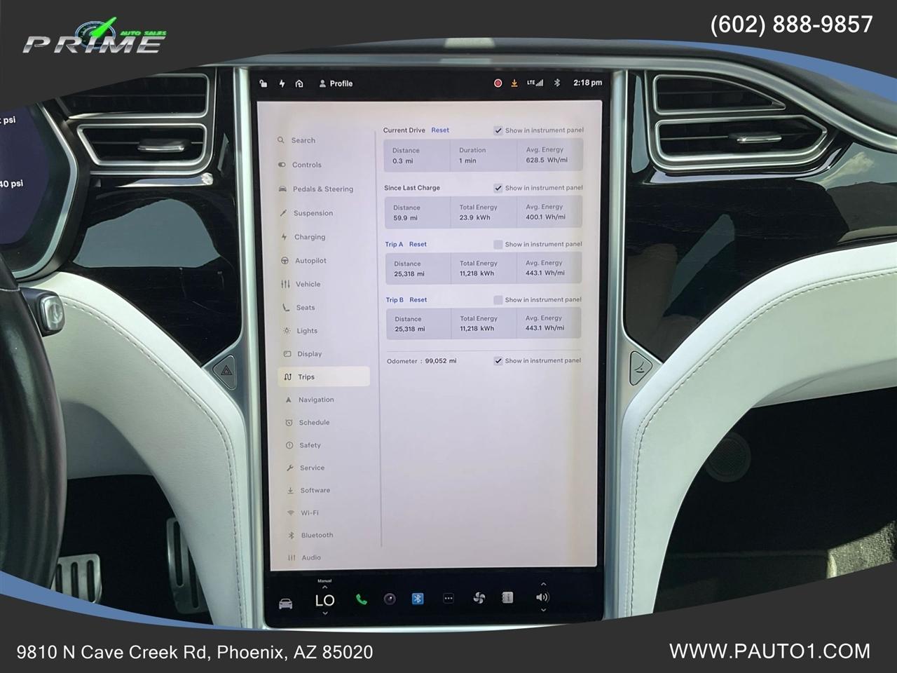 Tesla Model X  2018